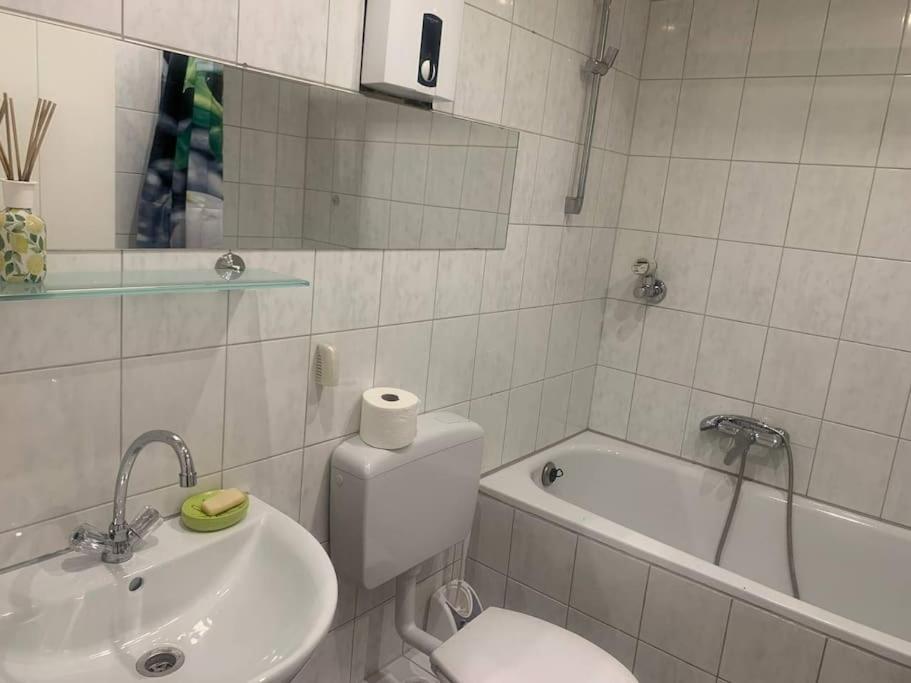 3 Zimmer Mietwohnung Naehe Hbf Эссен Экстерьер фото